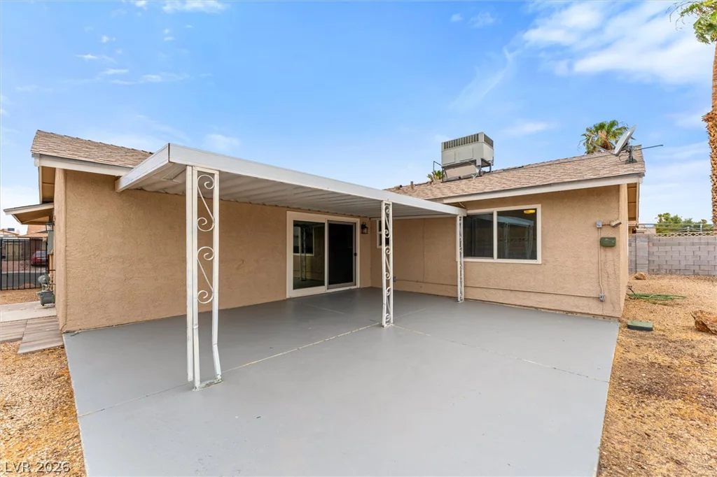 6364 Whippoorwill, Las Vegas, NV 89103