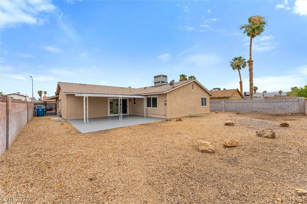 6364 Whippoorwill, Las Vegas, NV 89103