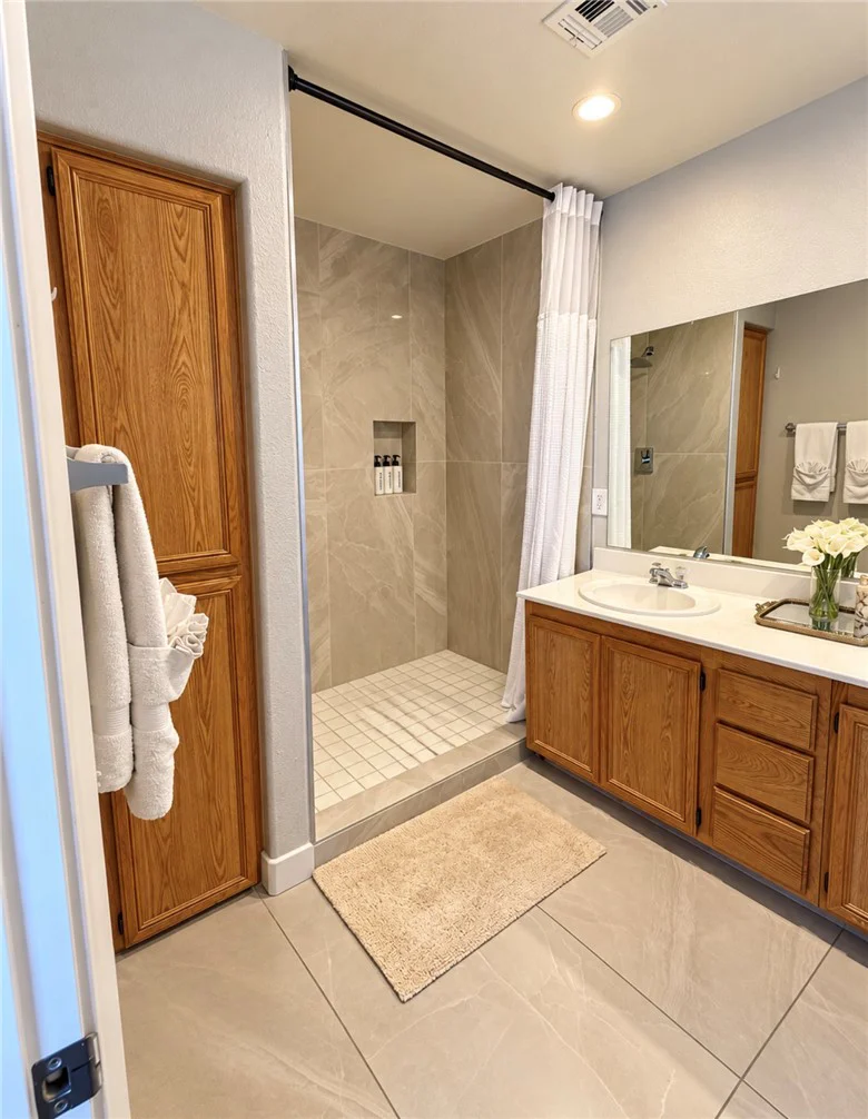 3651 Starry Beach, Las Vegas, NV 89115