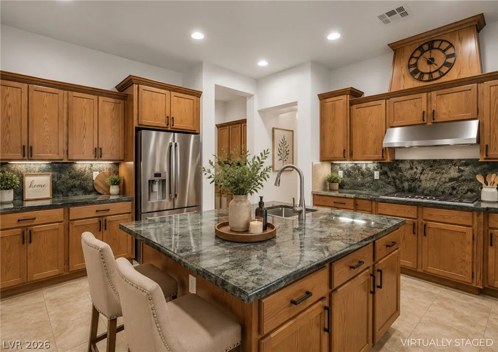 7504 Via Del Mar, Las Vegas, NV 89131