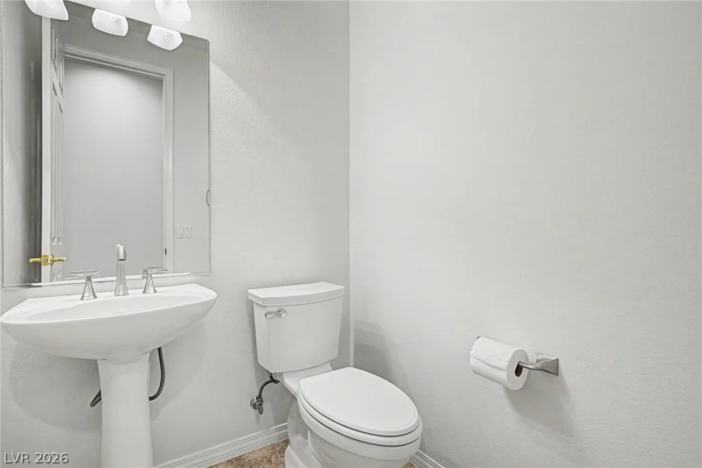 7504 Via Del Mar, Las Vegas, NV 89131