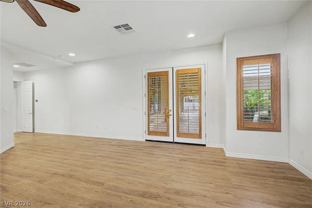 7504 Via Del Mar, Las Vegas, NV 89131