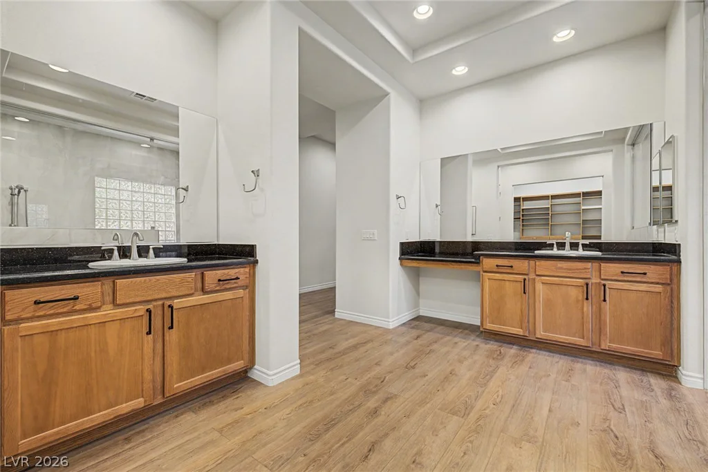 7504 Via Del Mar, Las Vegas, NV 89131