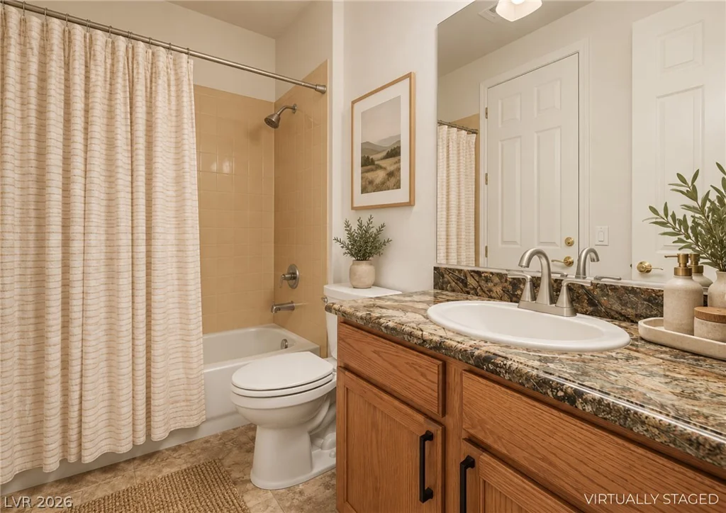 7504 Via Del Mar, Las Vegas, NV 89131