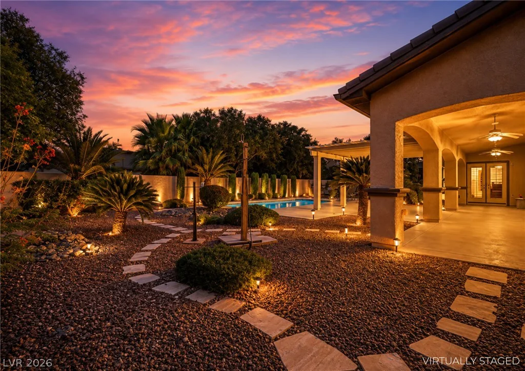 7504 Via Del Mar, Las Vegas, NV 89131