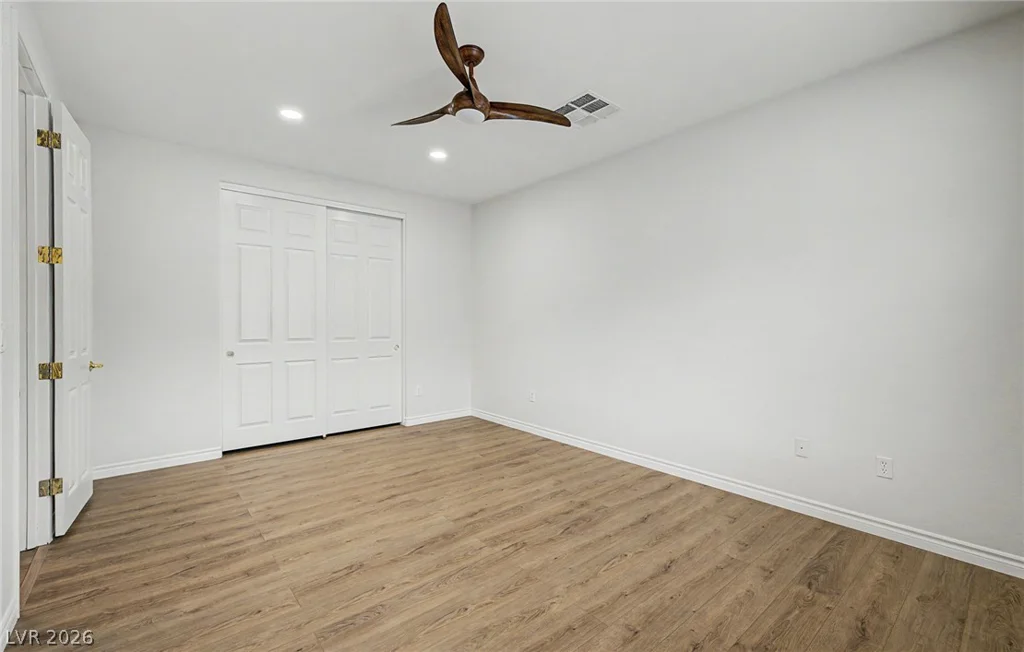7504 Via Del Mar, Las Vegas, NV 89131