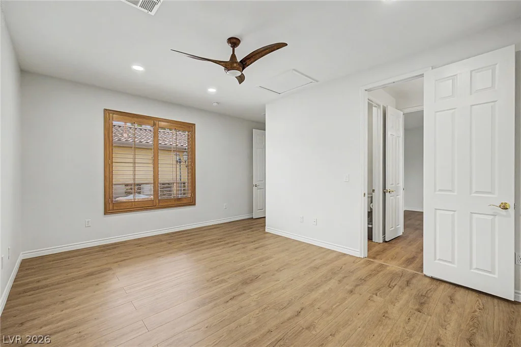 7504 Via Del Mar, Las Vegas, NV 89131