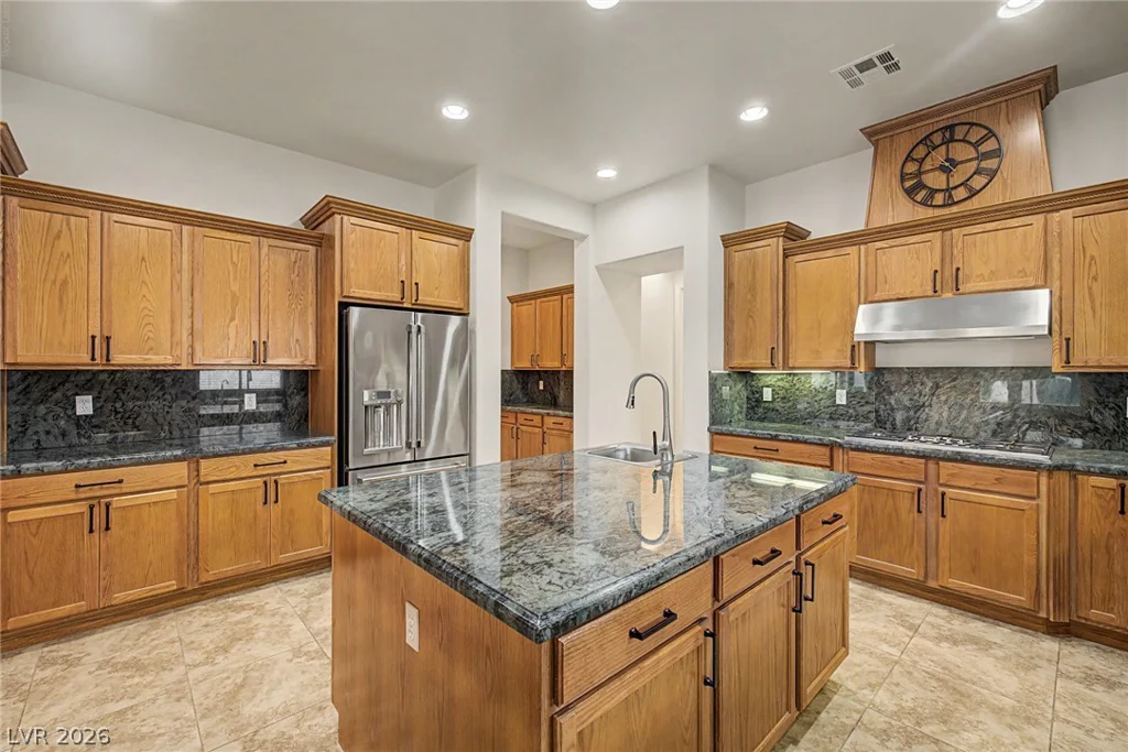 7504 Via Del Mar, Las Vegas, NV 89131