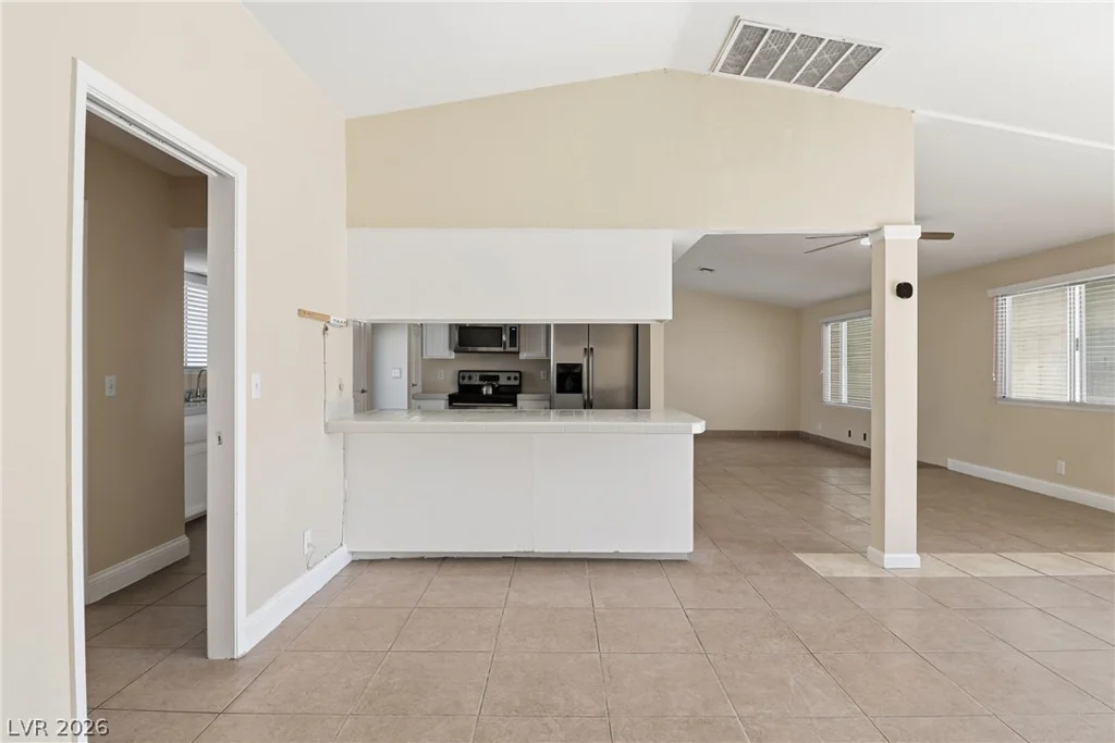 6825 Oakey, Las Vegas, NV 89146