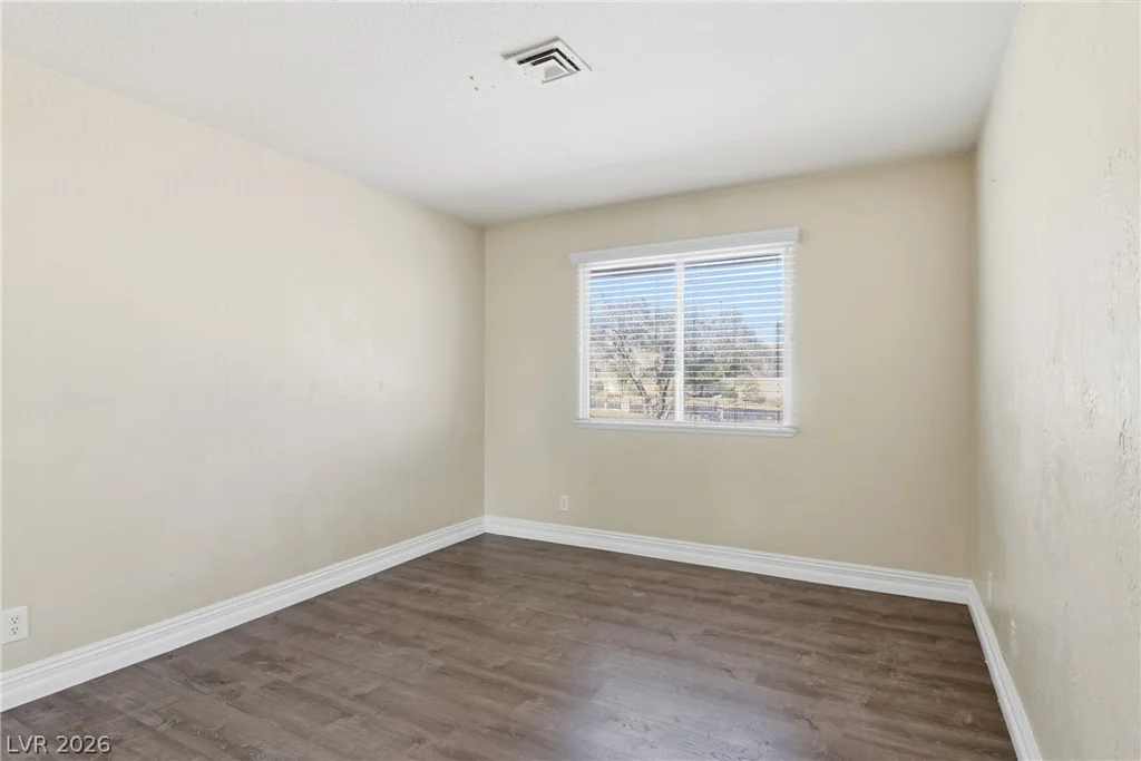 6825 Oakey, Las Vegas, NV 89146