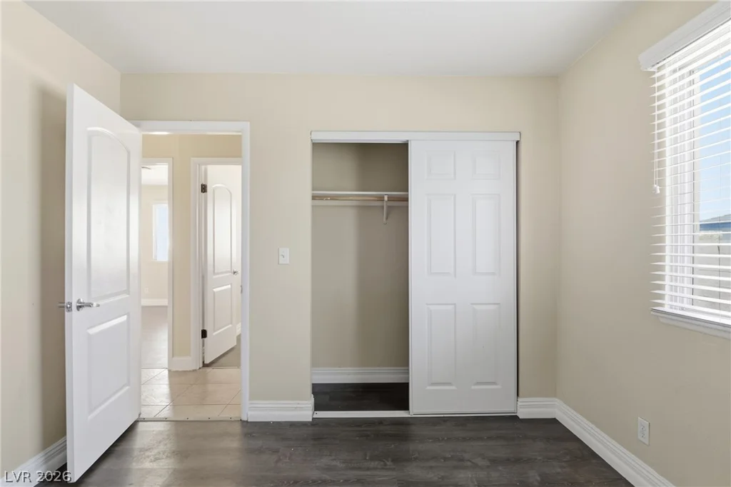6825 Oakey, Las Vegas, NV 89146