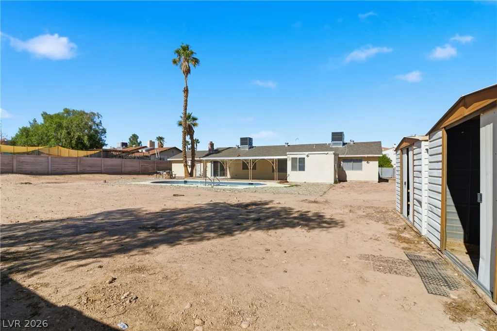 6825 Oakey, Las Vegas, NV 89146