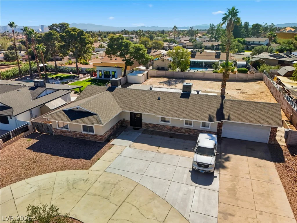 6825 Oakey, Las Vegas, NV 89146