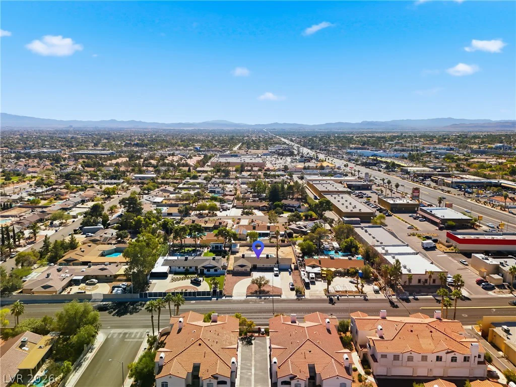 6825 Oakey, Las Vegas, NV 89146