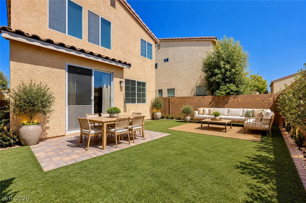 8333 Lower Trailhead, Las Vegas, NV 89113