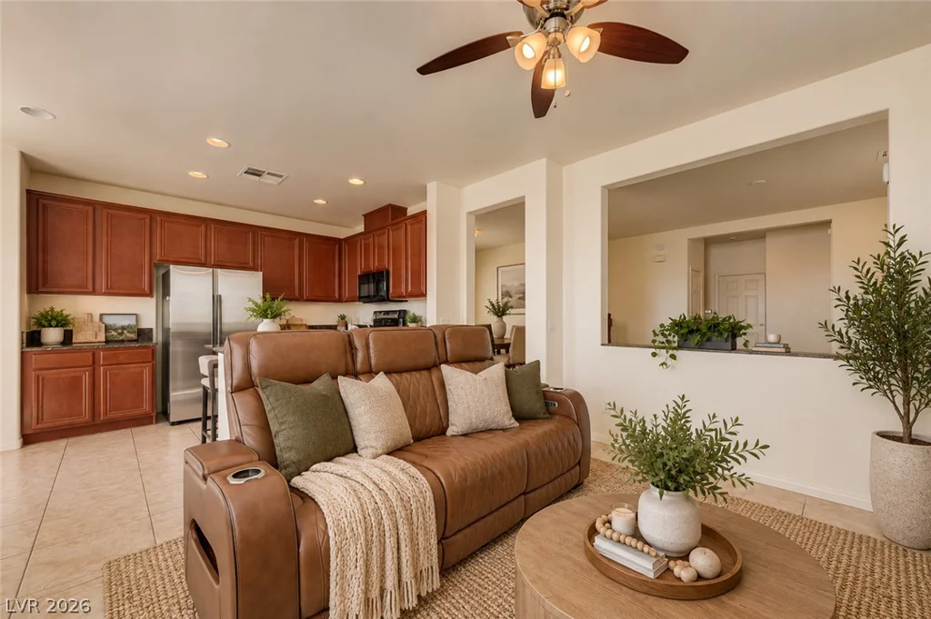 8333 Lower Trailhead, Las Vegas, NV 89113