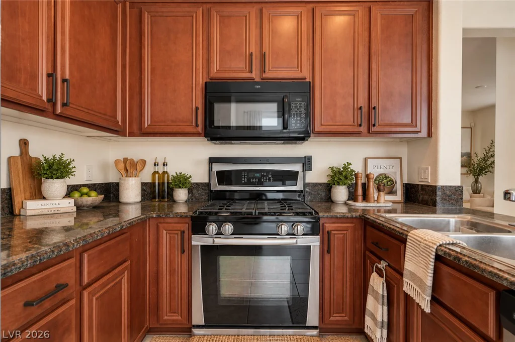 8333 Lower Trailhead, Las Vegas, NV 89113