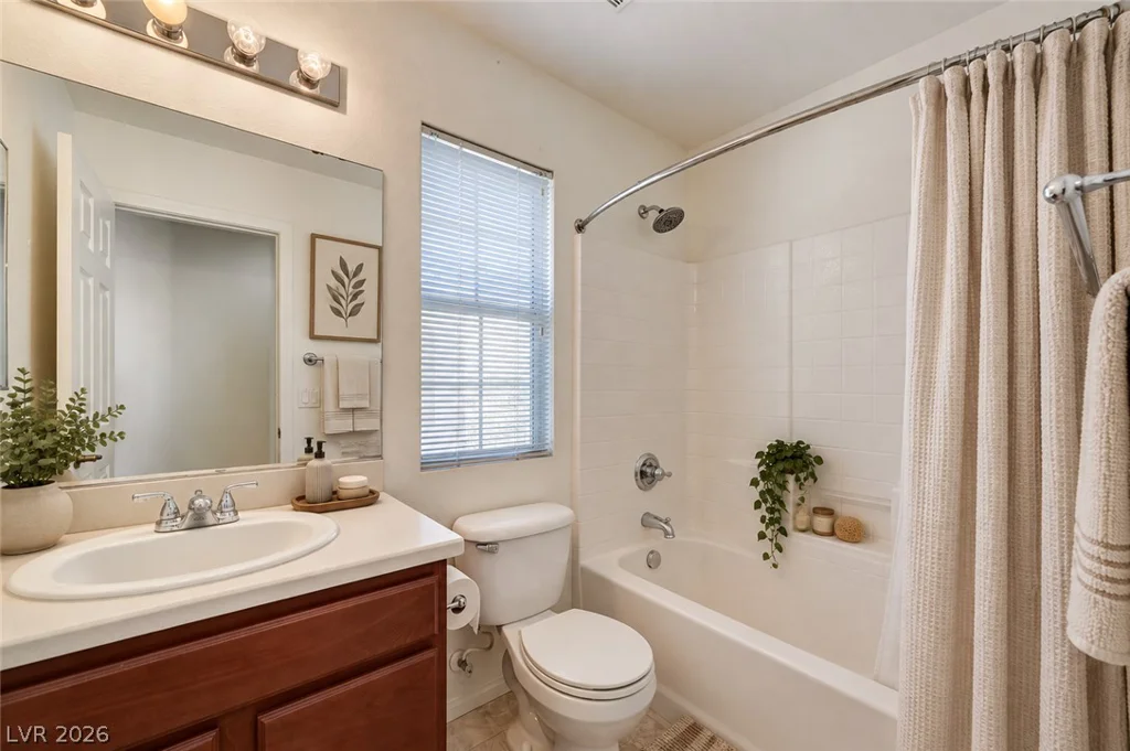 8333 Lower Trailhead, Las Vegas, NV 89113