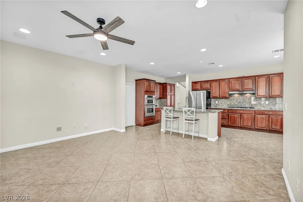8013 Flambeau, Las Vegas, NV 89131