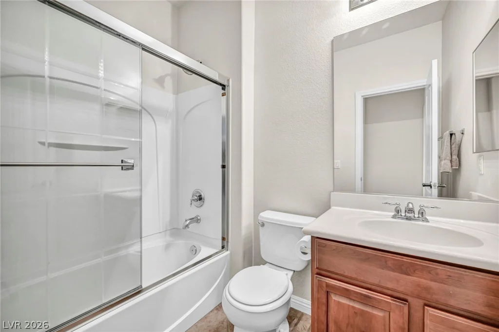 8013 Flambeau, Las Vegas, NV 89131