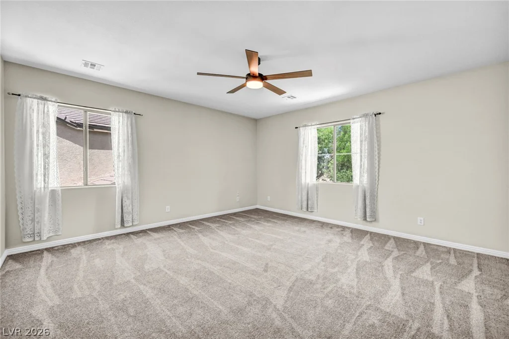 8013 Flambeau, Las Vegas, NV 89131