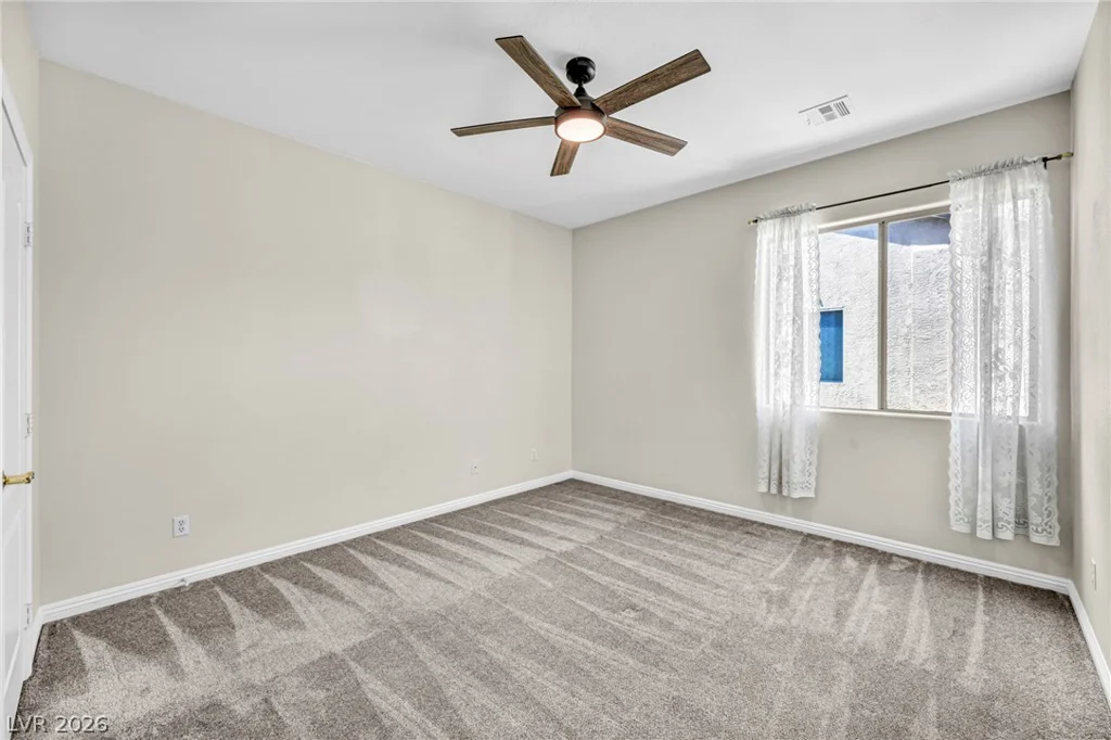 8013 Flambeau, Las Vegas, NV 89131