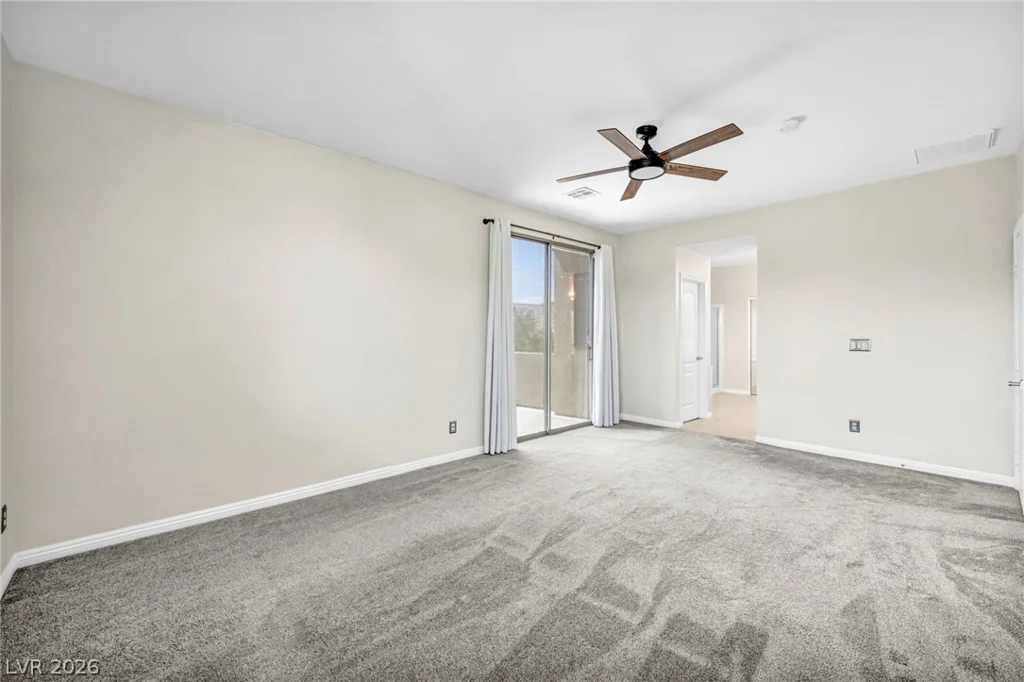 8013 Flambeau, Las Vegas, NV 89131