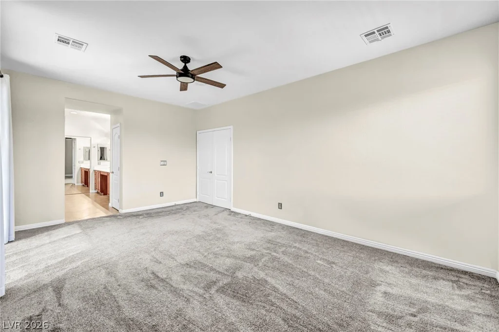 8013 Flambeau, Las Vegas, NV 89131