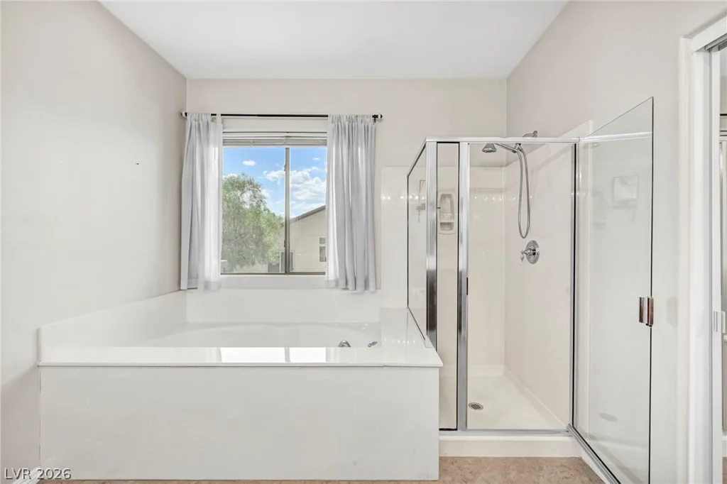8013 Flambeau, Las Vegas, NV 89131
