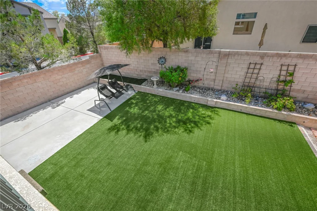 8013 Flambeau, Las Vegas, NV 89131