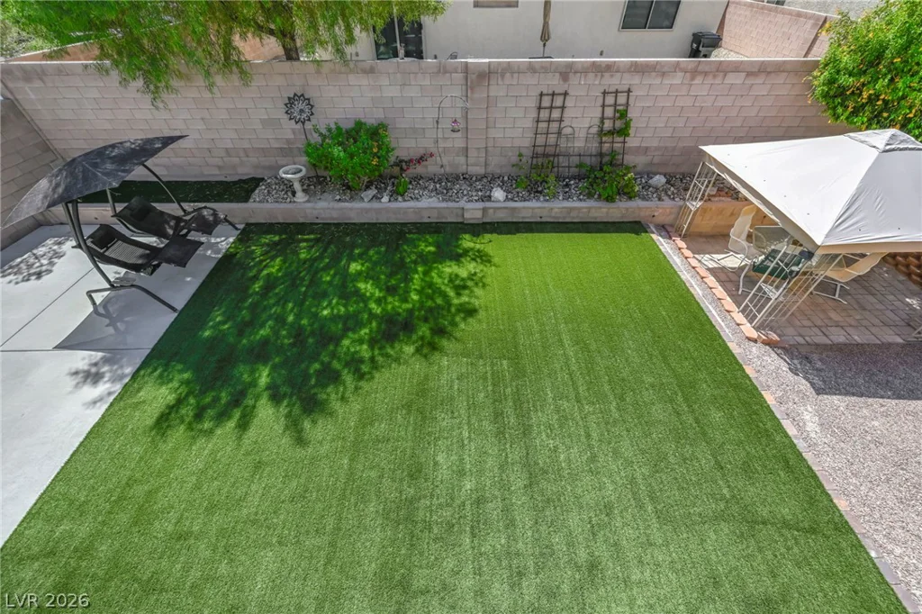 8013 Flambeau, Las Vegas, NV 89131