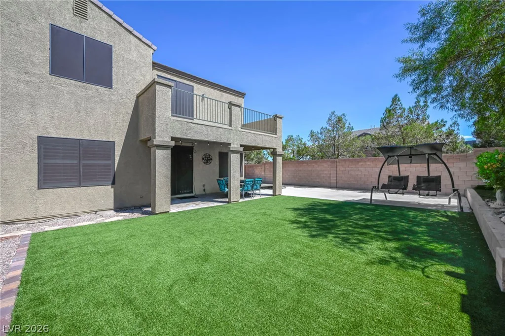 8013 Flambeau, Las Vegas, NV 89131