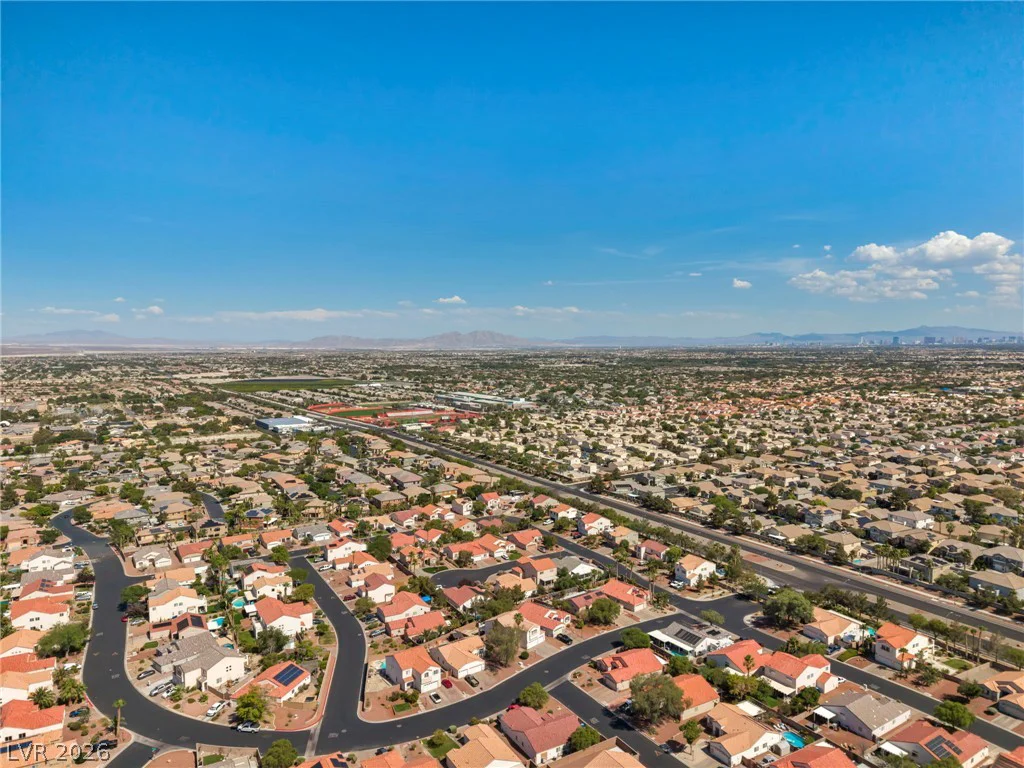 8013 Flambeau, Las Vegas, NV 89131