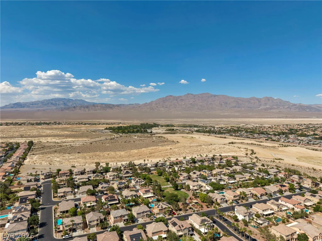 8013 Flambeau, Las Vegas, NV 89131