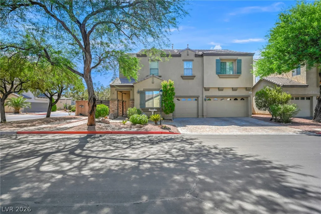 8013 Flambeau, Las Vegas, NV 89131