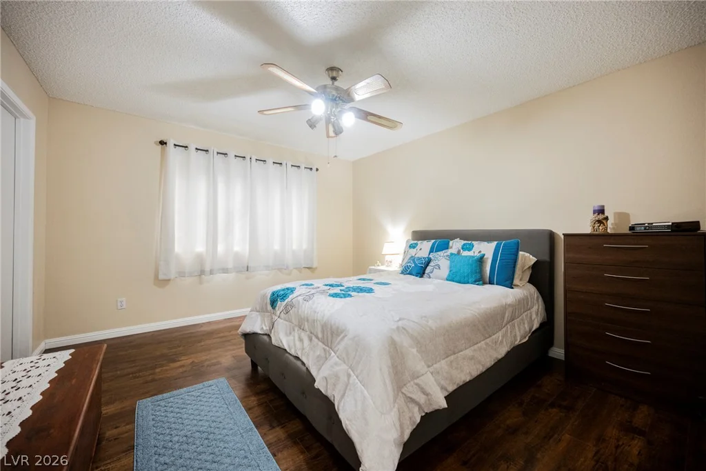 7909 Fossil Creek, Las Vegas, NV 89145