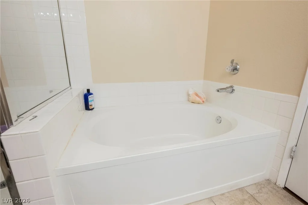 7909 Fossil Creek, Las Vegas, NV 89145