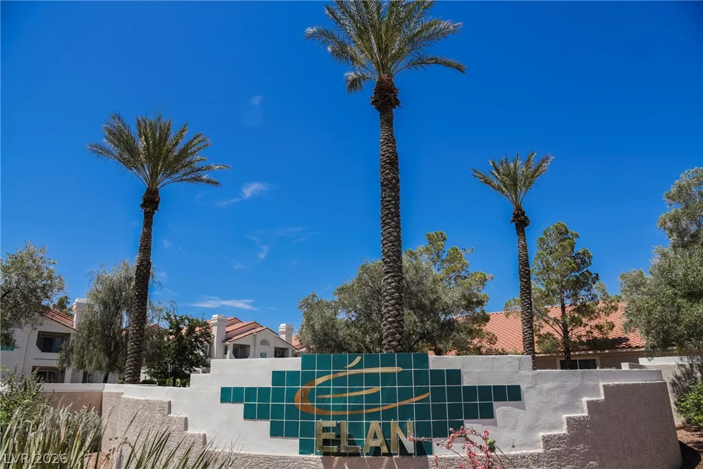 7909 Fossil Creek, Las Vegas, NV 89145