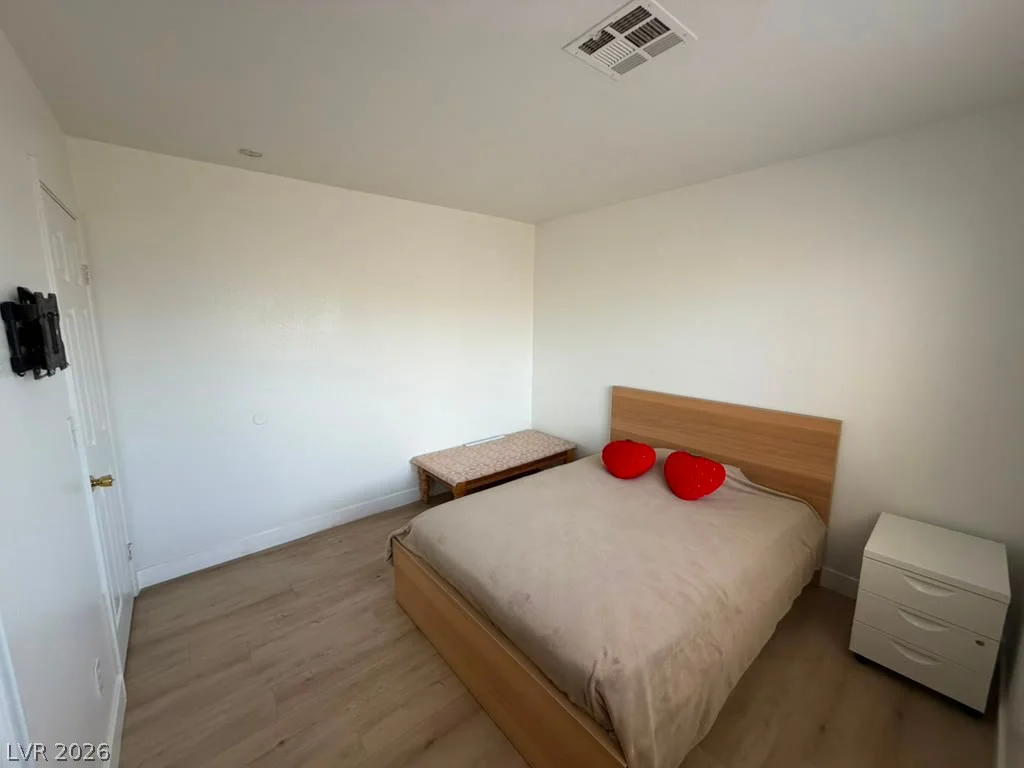 5933 Spinnaker Point, Las Vegas, NV 89110