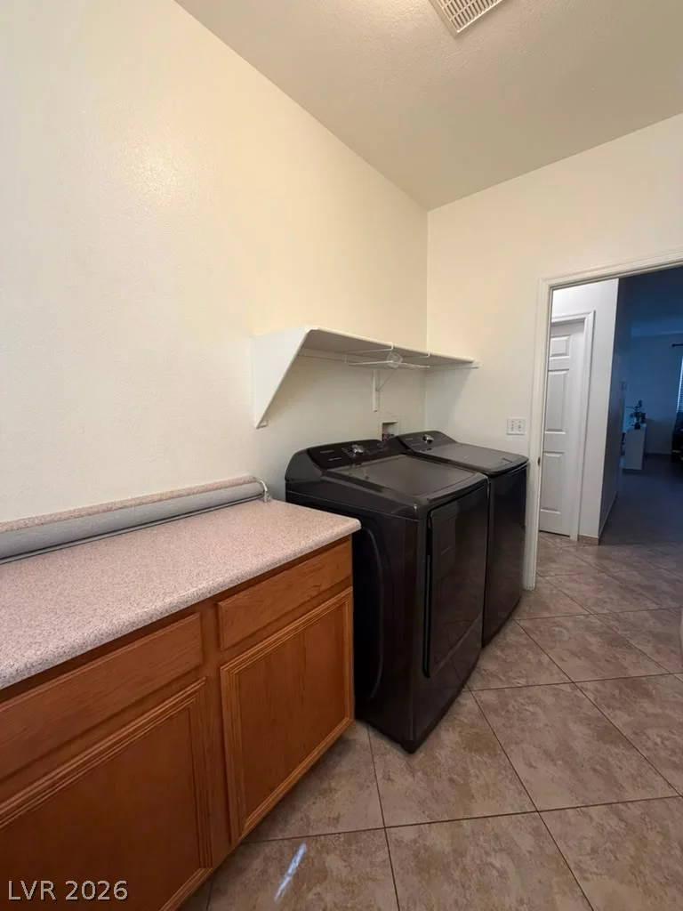 5933 Spinnaker Point, Las Vegas, NV 89110