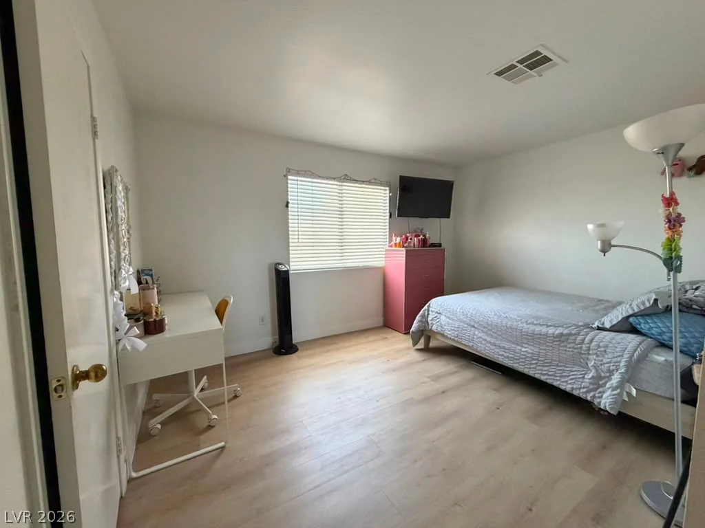 5933 Spinnaker Point, Las Vegas, NV 89110