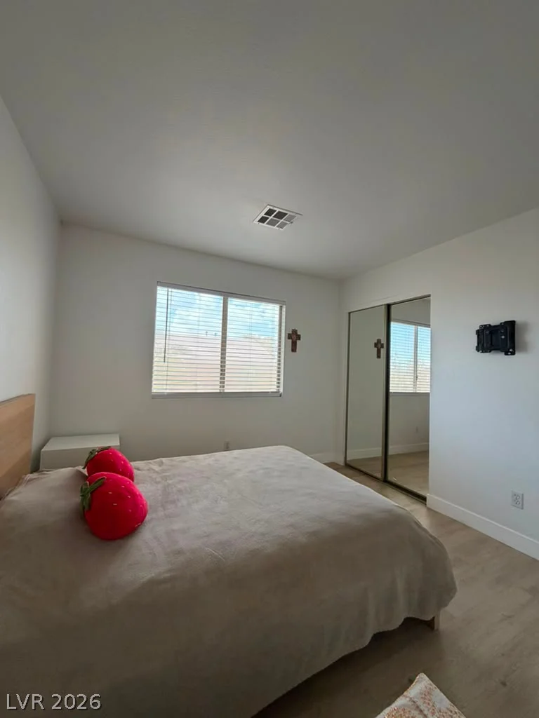 5933 Spinnaker Point, Las Vegas, NV 89110