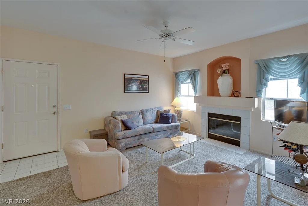 5415 Harmon, Las Vegas, NV 89103