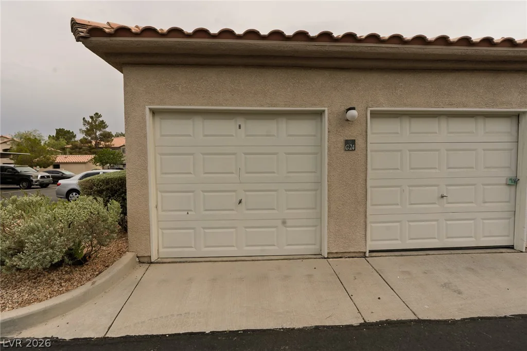 5415 Harmon, Las Vegas, NV 89103