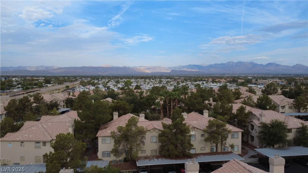 5415 Harmon, Las Vegas, NV 89103