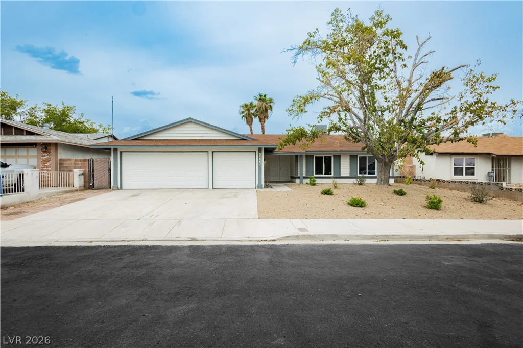 5227 Sepulveda, Las Vegas, NV 89118