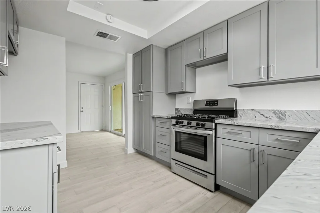 5227 Sepulveda, Las Vegas, NV 89118