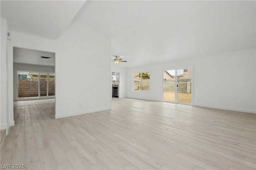 5227 Sepulveda, Las Vegas, NV 89118