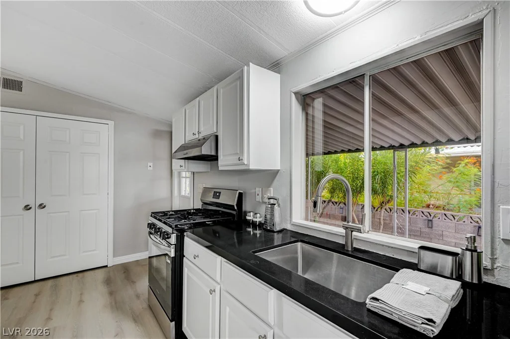 3530 Katmai, Las Vegas, NV 89122