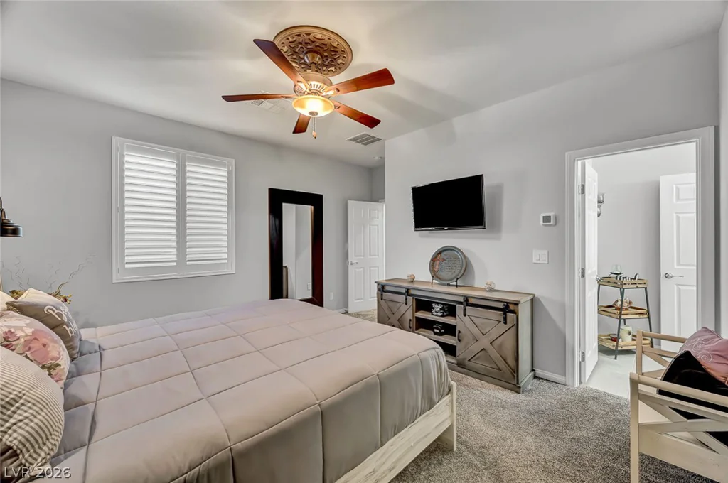 10430 Amulet Ridge, Las Vegas, NV 89149